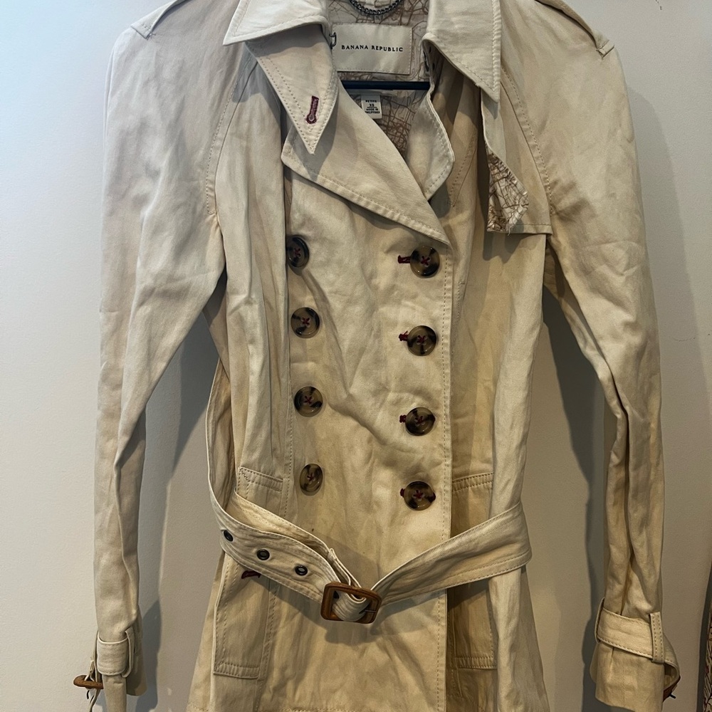 Banana Republic Cream Trench Coat Tailored Mid-Length